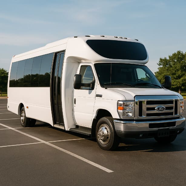 Franklin Minibus Company 20 Passenger Minibus
