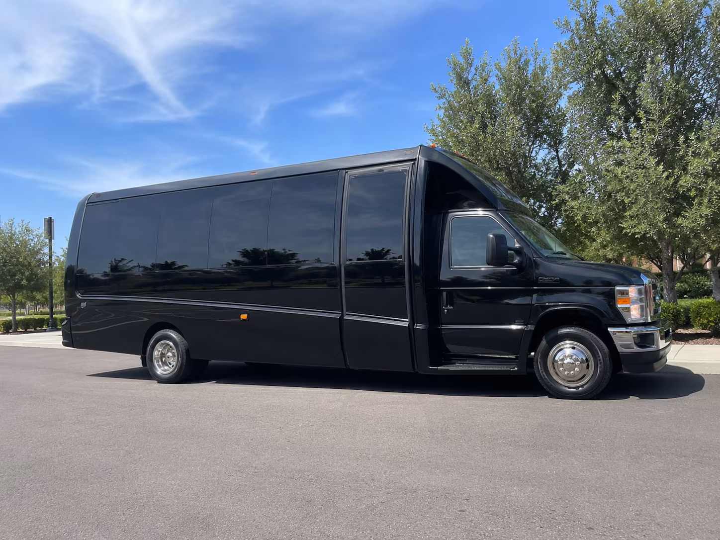 find transportation for your next airport transfer 2