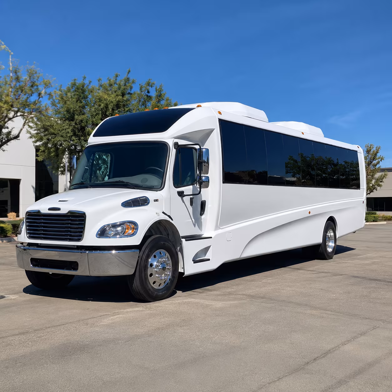 franklin 28 passenger minibus