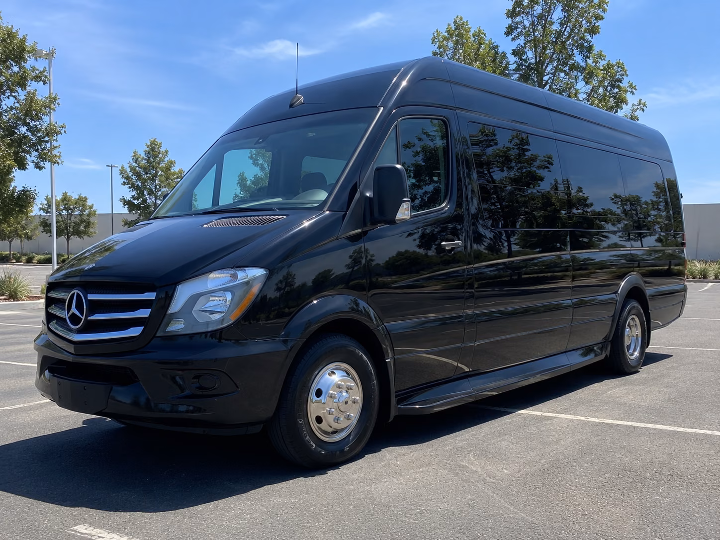 franklin sprinter van with driver