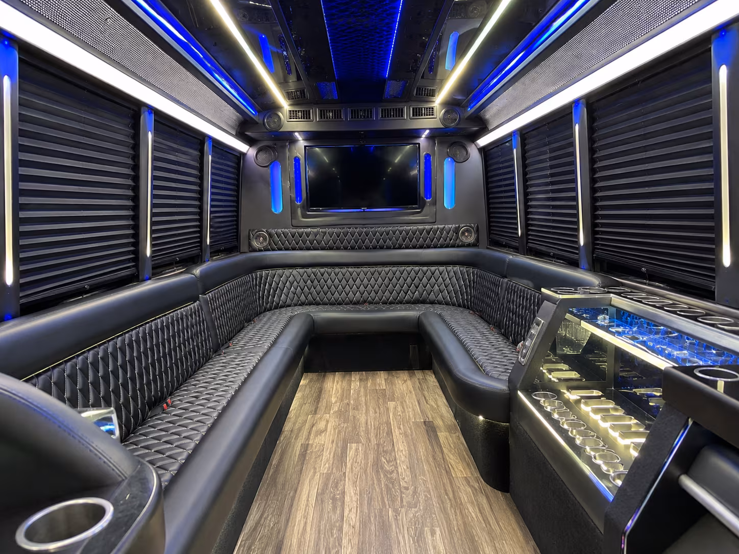 party buses for bachelorette wine tours through franklin and leiper s fork